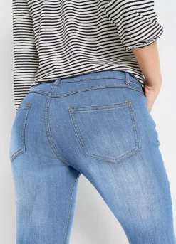 Cropped Slim Fit Jeans -Lush Fit Store Cropped Slim Fit Jeans957092FRSP W02