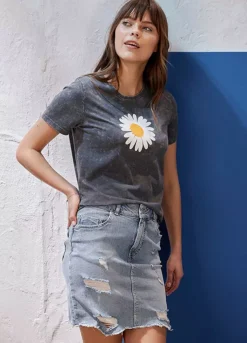 Daisy Print T-Shirt -Lush Fit Store Daisy Print T Shirt957150FRSL