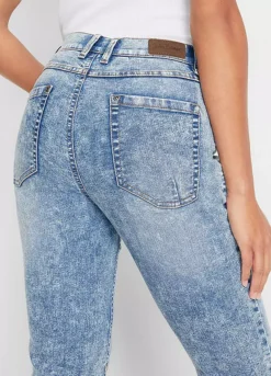 Denim Capri Pants -Lush Fit Store Denim Capri Pants927952FRSP W02