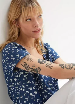 Floral Denim Shirt -Lush Fit Store Floral Denim Shirt946266FRSP W02