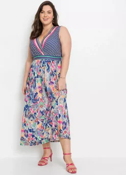 Graphic Printed Maxi Dress