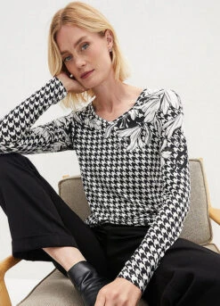 Houndstooth Print Top