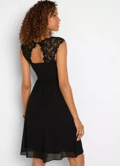 Lace Bodice Skater Dress -Lush Fit Store Lace Bodice Skater Dress931038FRSP W01