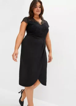 Lace Trim Sleeve Dress