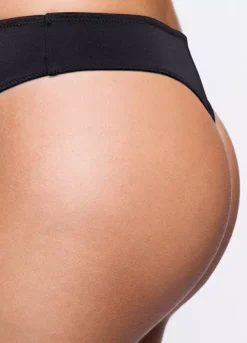 Pack Of 4 Smooth Thongs -Lush Fit Store Pack of 4 Smooth Thongs922504FRSP W02