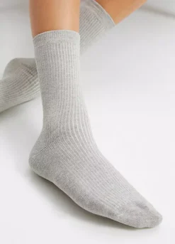 Pack Of 5 Pairs Of Rib Knit Socks -Lush Fit Store Pack of 5 Pairs of Rib Knit Socks940624FRSC W03