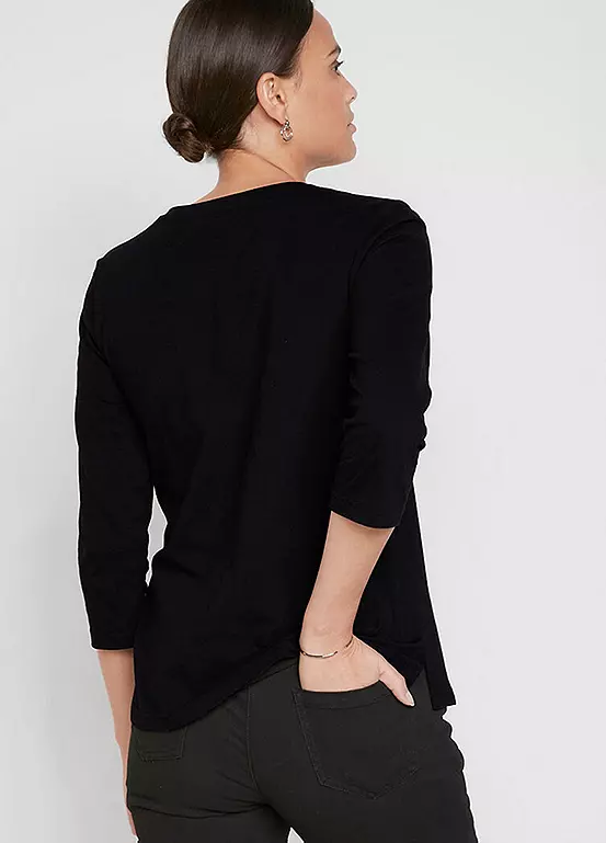 Printed Three-Quarter Sleeve Top 5 Printed Three-Quarter Sleeve Top - Image 3