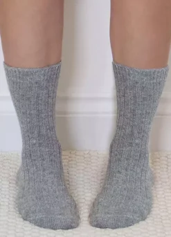 Totes Ladies Cashmere Blend Ankle Socks Pink/Grey 2 Pack -Lush Fit Store Totes Ladies Cashmere Blend Ankle Socks Pink Grey 2 Pack98D890FRSP W03