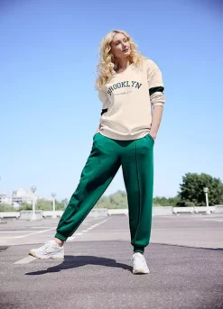 V-Neck Oversized Sweatshirt -Lush Fit Store V Neck Oversized Sweatshirt930906FRSL