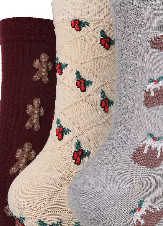 Wild Feet Ladies 3 Pack Seasonal Textured Knit Socks 5 Wild Feet Ladies 3 Pack Seasonal Textured Knit Socks - Image 3