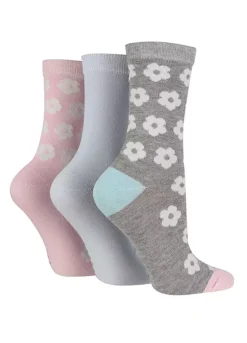 Wild Feet Ladies Pack Of 3 Socks